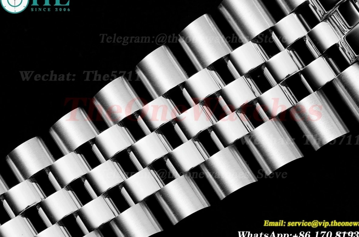 A9001 Stk SS  Jubilee FNF SkyDweller Blue 326934 SS 42mm 0430